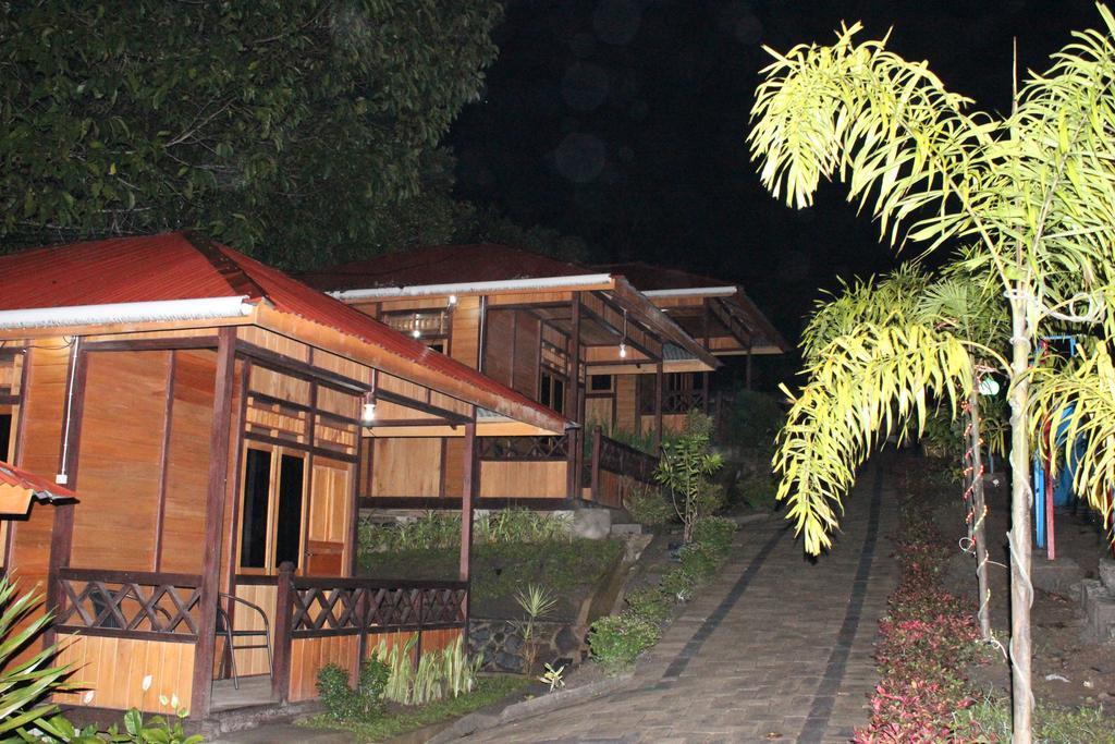Mountain View Resort & Spa Tomohon Ngoại thất bức ảnh